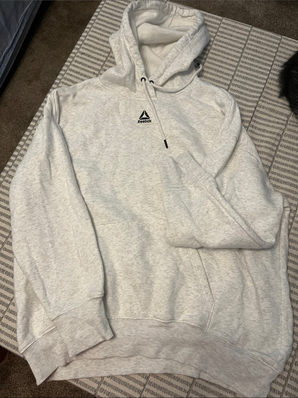 Reebok Men's Heather Gray Pullover Hoodie
